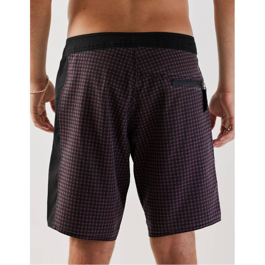 Former Hound Control Trunk - Burgundy