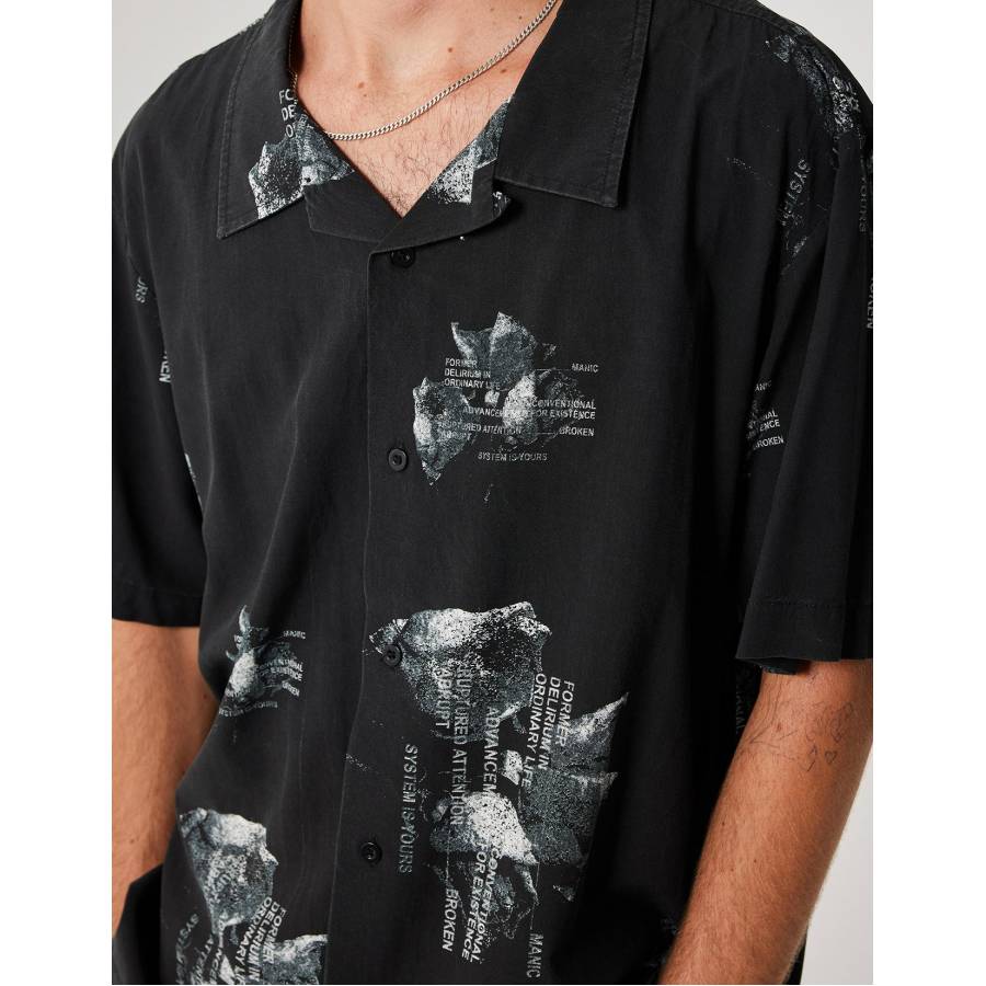 Former Sedative S/S Shirt - Black