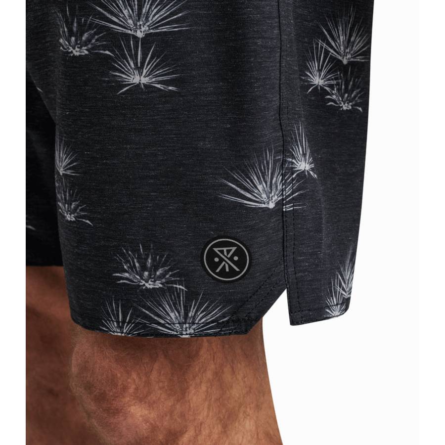 Roark Passage Agave 18" Boardshort - Black
