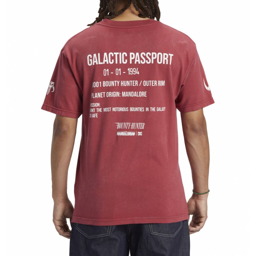 Star Wars X DC Shoes Mando Passport T-Shirt - Syrah Pigment Dye