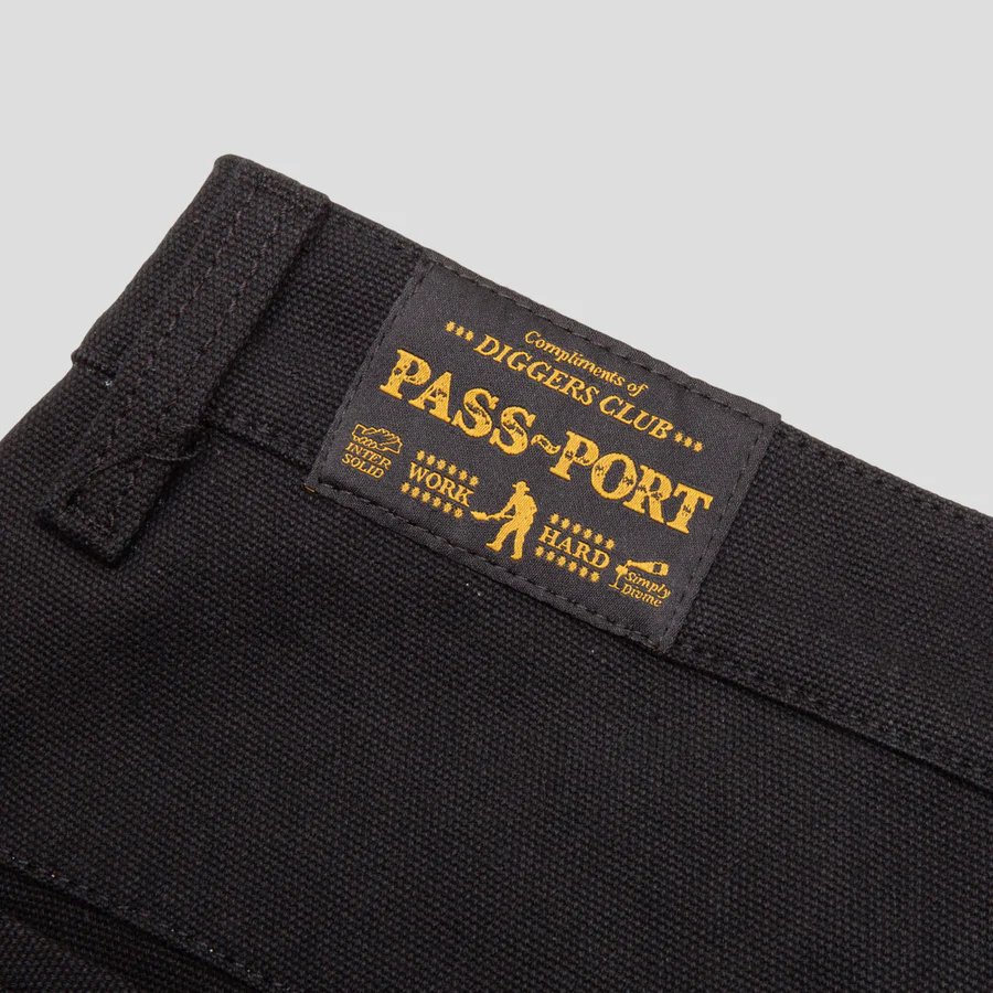Pass Port "Diggers Club" Short - Tonal Tar