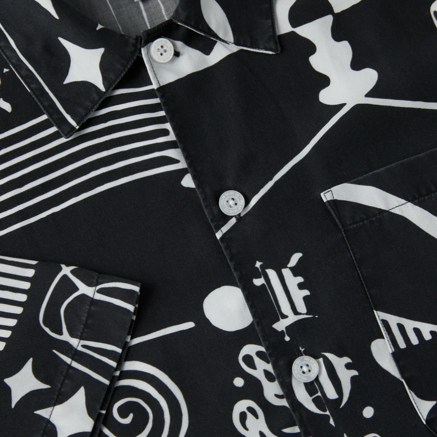 Polar Skate Spiral  Shirt - Black / White