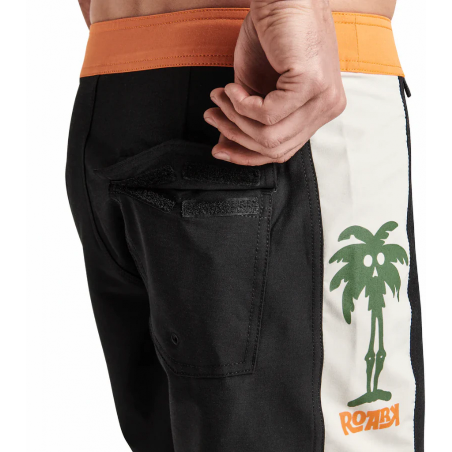Roark Passage Panel Tamaroa 17" Boardshort - Black