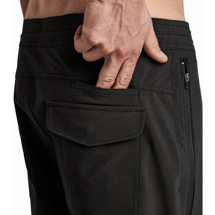 Roark Layover Trail 3.0 18'' Travel Short Packable - Black