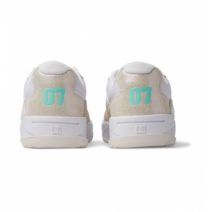 DC Shoes Women's Construct Shoes - White / Multi