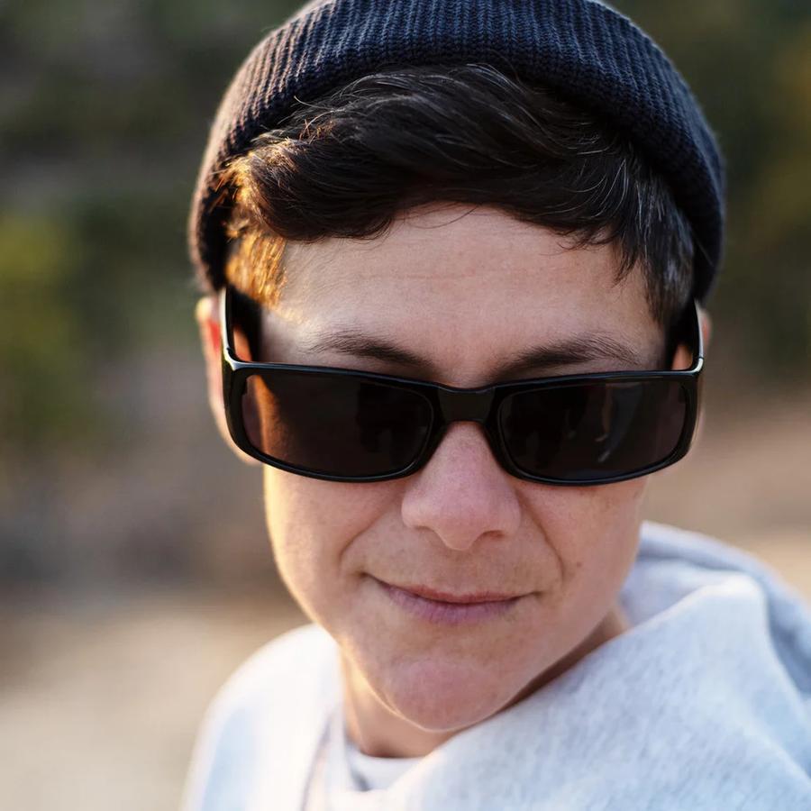 CHPO Miklo Sunglasses - Black