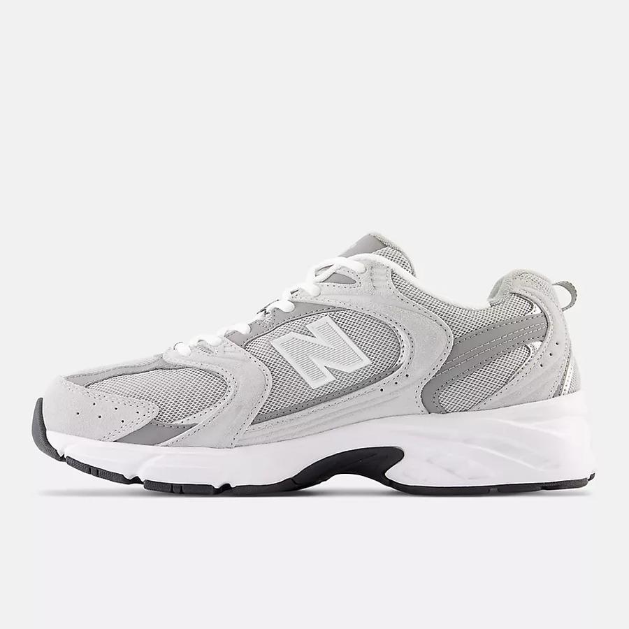 New Balance 530 Shoes - Shadow Grey / Silver Metallic