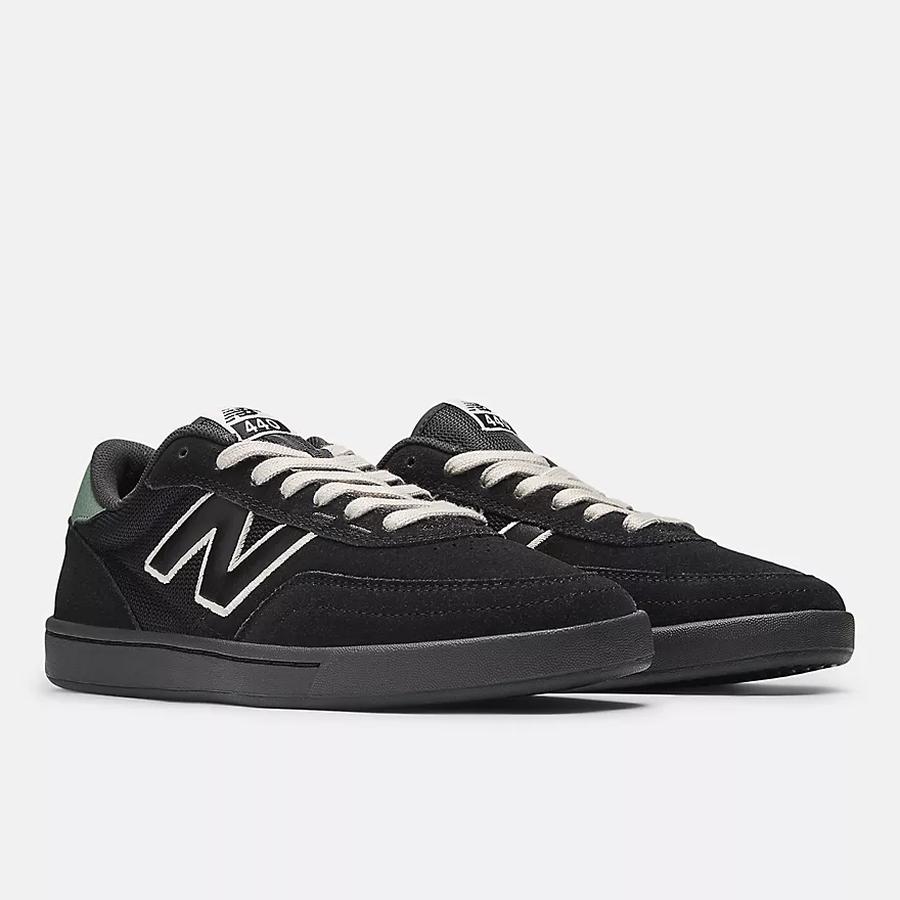New Balance Numeric 440 V2 - Black / White
