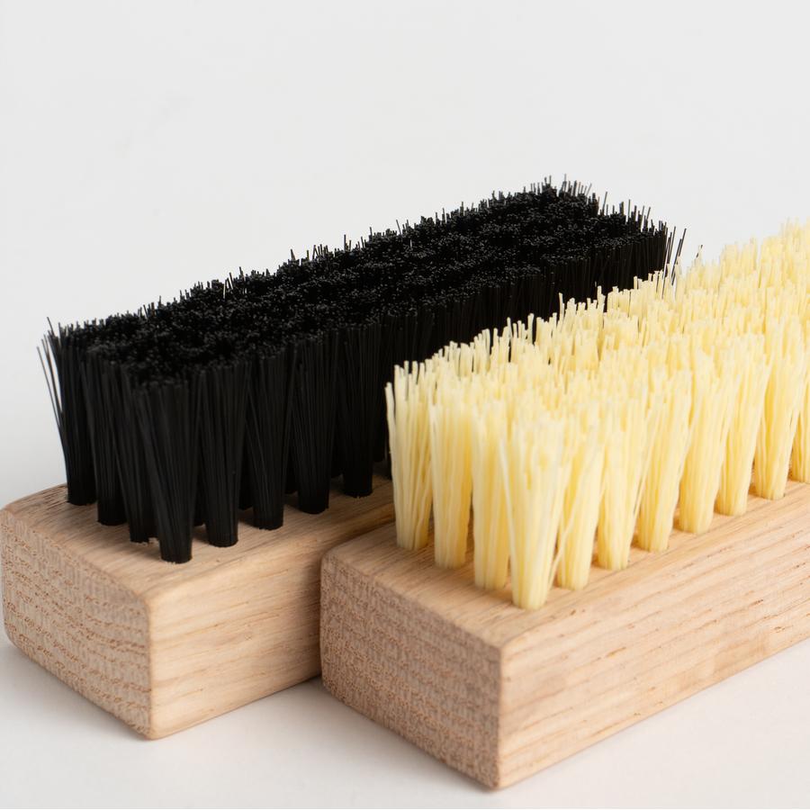 Yovngblood Snkrs Premium Sneaker Cleaner Kit