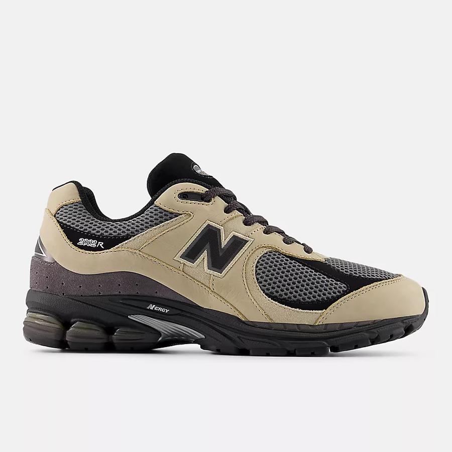 New Balance U2002R - Stoneware / Castlerock