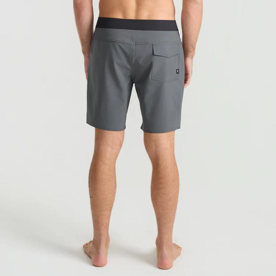 Roark Passage Boardshorts - Charcoal