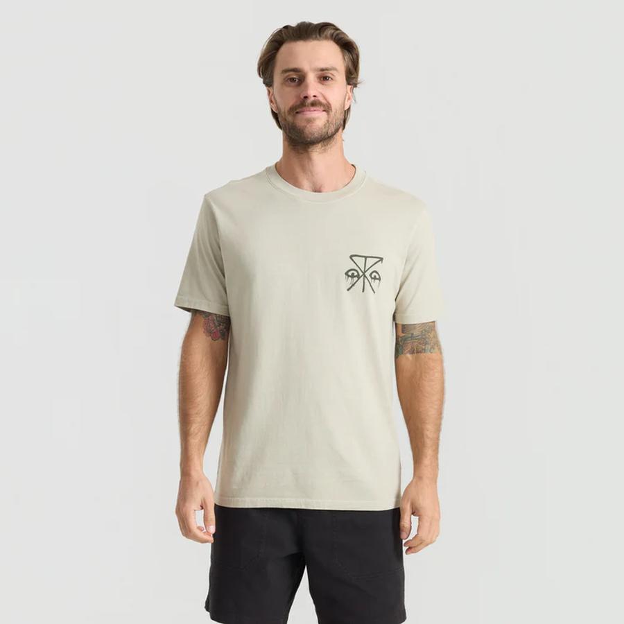 Roark Safecamp Premium T-Shirt - Fossil